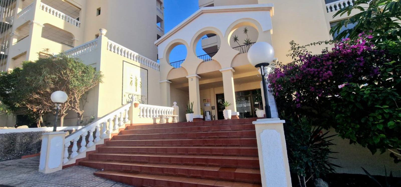 Spacious 3-Bedroom Duplex Apartment With Heated Pool & Ocean View In Castle Harbour, Arona Los Cristianos (Tenerife) Zewnętrze zdjęcie
